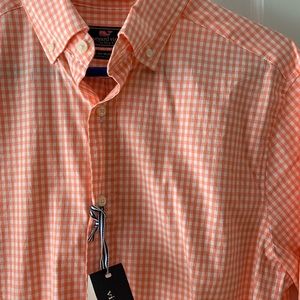 Men’s Vineyard Vines NWT plaid button-down shirt, size Small. new with tags